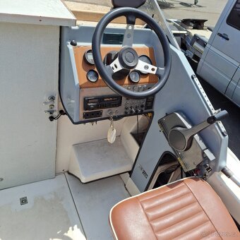 Motorový člun RIO 500 - 8