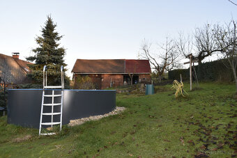 Červený Kostelec - rodinný dům 3+kk s pozemkem 2069 m2 - 8