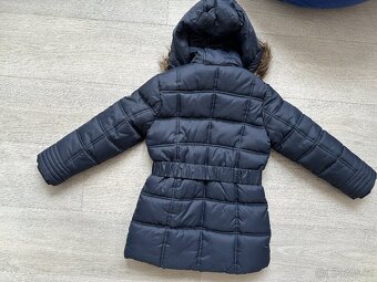 Dívčí zimní modrý kabát C&A Palomino, vel. 122 - 8