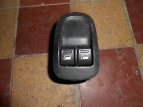 Peugeot 206 1.1 díly zbytky z vozu - 8