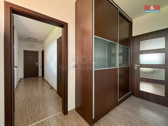 Pronájem bytu 4+kk, 99 m², Lovosice, ul. Osvoboditelů - 8