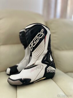 Motoboty 42 TCX SR-1 - 8