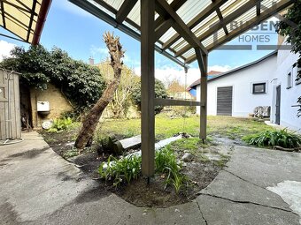 Vybavený, mezonetový byt 3+kk (90 m2) se zahradou 100 m2 v c - 8