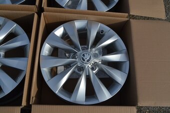Nové orig. alu disky Škoda Karoq,Seat Ateca 6JxR16, 5x112. - 8