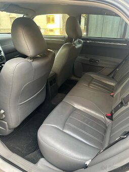 Prodávám Chrysler 300C 3.5 V6 - 8