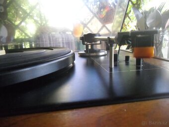 Gramofon NC 420 - 8