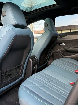 Peugeot 308, GT, HYBRID 225 - e-EAT8 v záruce - 8