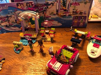 LEGO 41316- Andrein vůz s přívěsem pro člun - 8