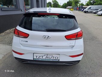 HYUNDAI i30 1.5i-benzin COMFORT r.22 1.majiteli PLNÝSERVIS - 8