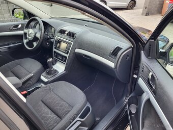 PRODÁNO Škoda Octavia combi 1.4Tsi 90kw,výbava FAMILY - 8