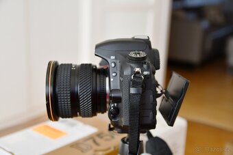 Nikon D750 + objektiv Tokina AF 235 II - 8