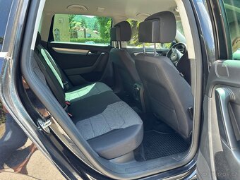 PASSAT B7 - 8