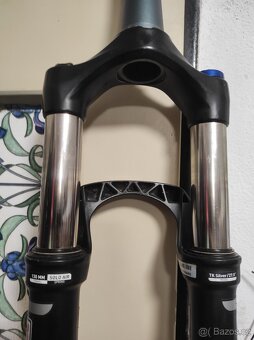 Vzduchové vidlice pro kola 27.5"-29" pevná osoba 15. - 8