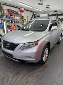 Prodám Lexus RX350 r.2012 nehybridní 3.5V6 benzín 204Kw - 8