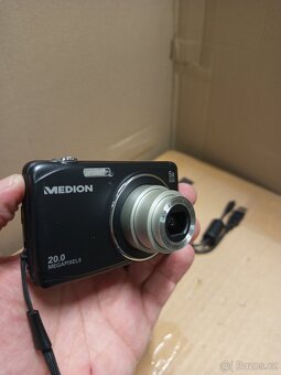 MEDION MD 86777 - 8