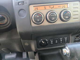 Prodám Nissan Navara D 40 - 8