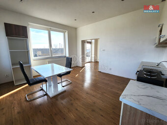 Pronájem bytu 2+1, 80 m², Lenešice, ul. Husova - 8
