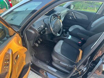 Prodám Citroen C4 Spacetourer 7 míst, rv 19,1,5 nafta 96 KW - 8