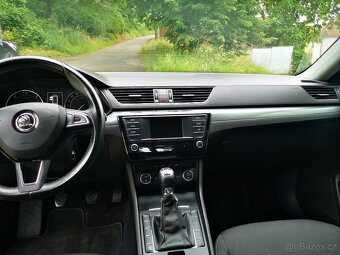 Škoda superb 3 1.6tdi manuál - 8