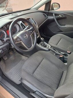 Prodám Opel Astra Sports Tourer 1.6 CDTi Combi - 8