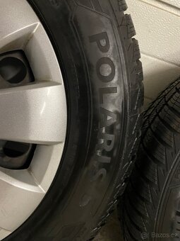 Zimní sada 15” plech disků 5x112 a ZÁNOVNÍ pneu 195/65 R15 - 8