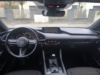 Mazda 3 BP 2.0 Skyactiv-G 90kw rok 2022, tažné +KRASAVICE+ - 8