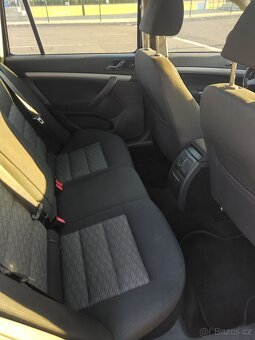Škoda Octavia Combi TDI Ambition 4/2012 - 8