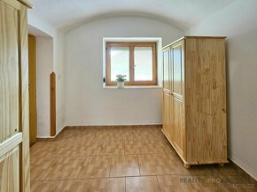 Prodej domu k bydlení i rekreaci v idylické lokalitě Trhanov - 8