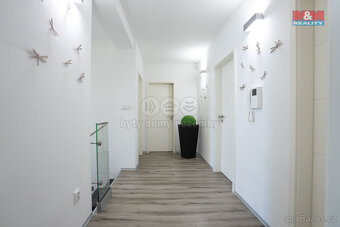 Prodej rodinného domu, 250 m², Chropyně, ul. Tovačovská - 8