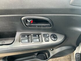 Kia Carens 2.0i TAZNE, ALU KOLA, - 8
