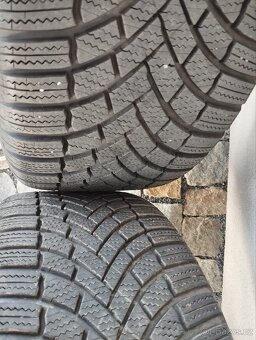 ALU Honda Civic 10g OEM r17x8j ET 50, 235/55/17 - 8