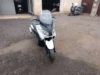 yamaha x max 125i bílý rv 2012 cz doklady v ceně - 8