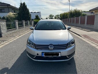 Volkswagen Passat 2.0 TDI R.V 2012 Kombi - 8