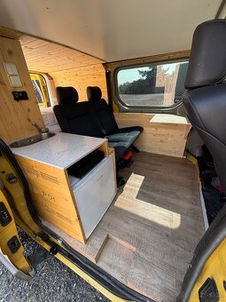 Obytný Renault trafic 1.9 dci 74kw - 8