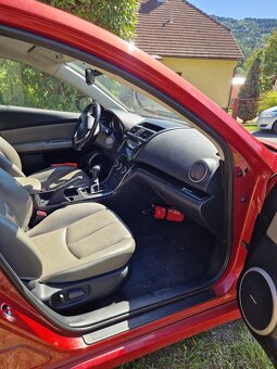 Mazda 6 (liftback) 2.5 benzín 125kW - TOP stav - 8