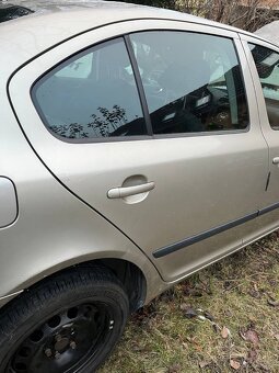 Škoda Octavie II dveře  ND - 8