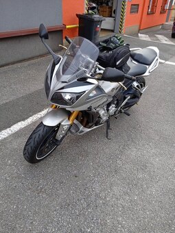 Yamaha fz1 Fazer - 8
