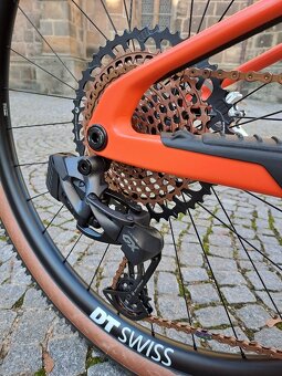 NOVÝ nejetý Santa Cruz Blur C / Rock Shox SID / Sram GX / ve - 8