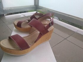 Dámské kožené sandály - 8