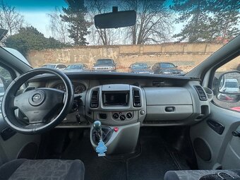 Opel Vivaro - 8