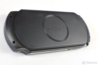 Sony Playstation Portable Street 1004 (Zánovní) Kompletní - 8