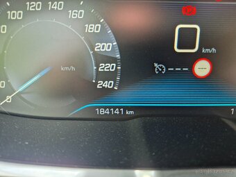 Peugeot 5008 1.6 88kw, automat, 7mist - 8