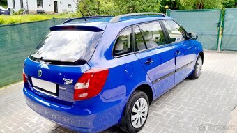 Velice udržovaná zachovalá ŠKODA FABIA II 1.2 KOMBI - 8