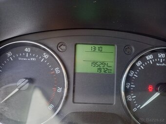 Škoda Fabia 1.2TSI 63/KW Rok 2011/11 - 8