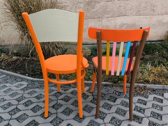 Barevné retro jídelní židle Ton, Thonet - 2 kusy - 8