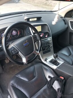Volvo XC60 - 8