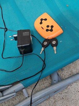 Elektrické auta 2x - 8