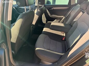 VOLKSWAGEN PASSAT 2.0 TDI 103KW - 8