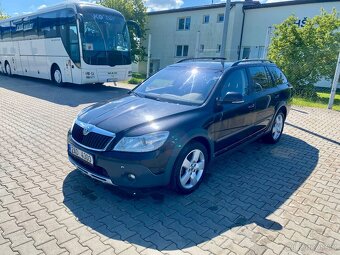 Škoda Octavia Scout 2.0tdi 4x4 1.majitel původ ČR nová STK - 8