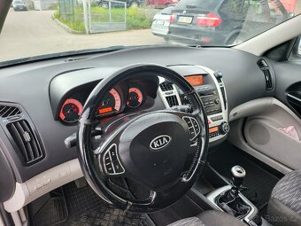 Kia Ceed, 1.6i,92,7kw,najeto 190tis km - 8